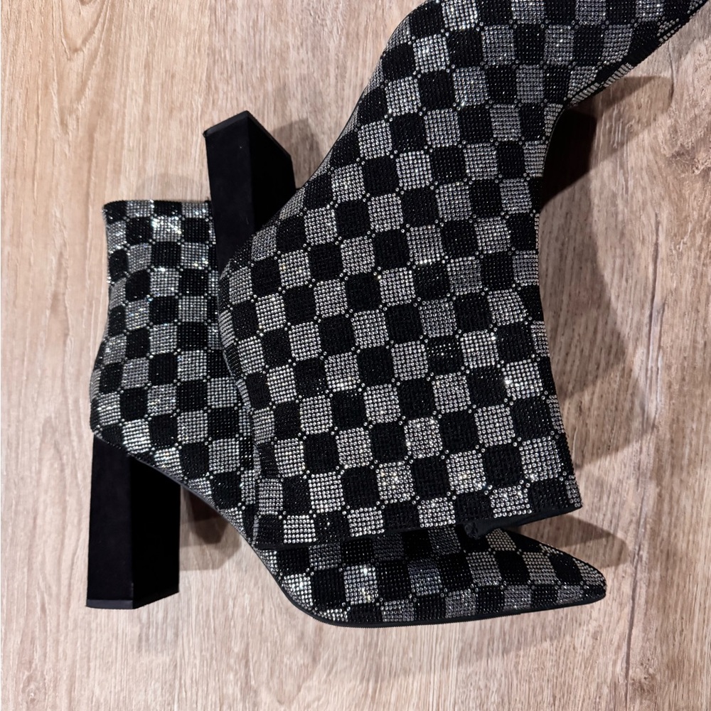 Wild pair Checkered Black and Silver Women's Ankle Boots Size 12